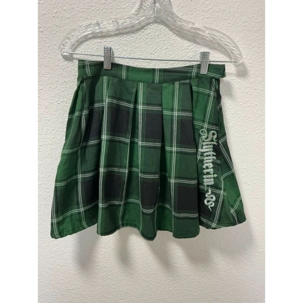 Harry Potter Slytherin Green plaid pleated mini skirt embroidered size small
